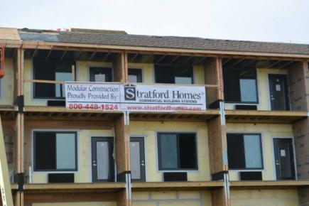 yellow commercial stratford codominium